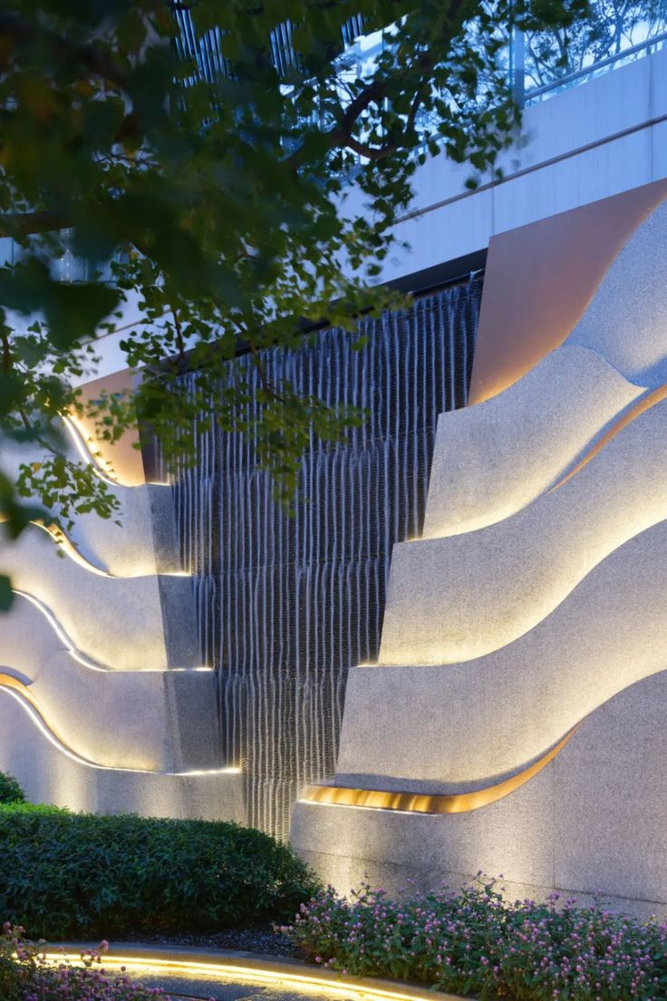 طراحی دیوار محوطه