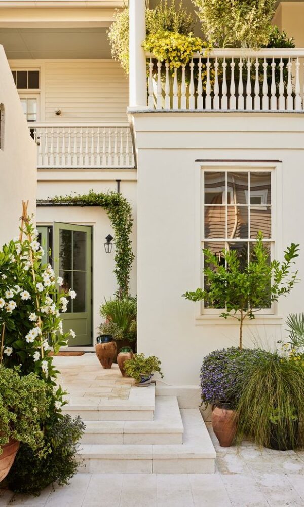 نمای ویلای سیمان سفید- مزایای استفاده از سیمان سفید برای نمای ویلا