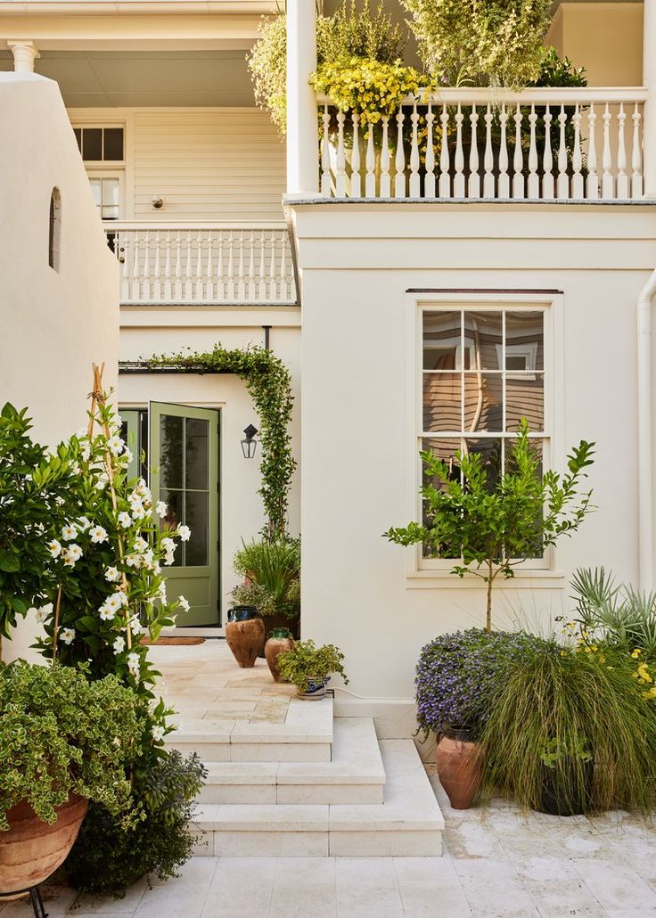 نمای ویلای سیمان سفید- مزایای استفاده از سیمان سفید برای نمای ویلا