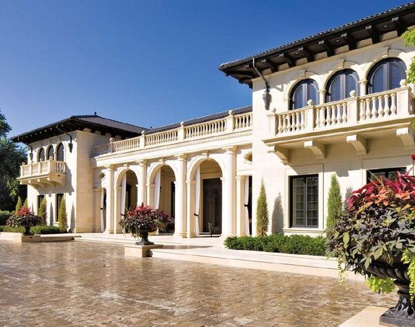 عکس ویلای کلاسیک یک طبقه- ویژگی‌های طراحی ویلای کلاسیک یک طبقه