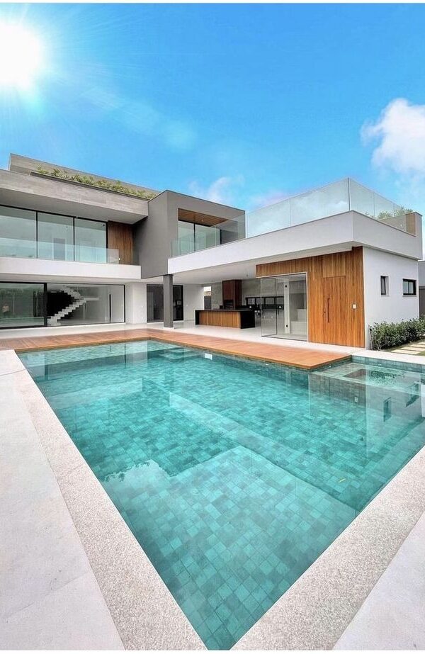 عکس ویلای ساده بزرگ- بررسی جامع تمام نکات مهم در ساخت ویلا