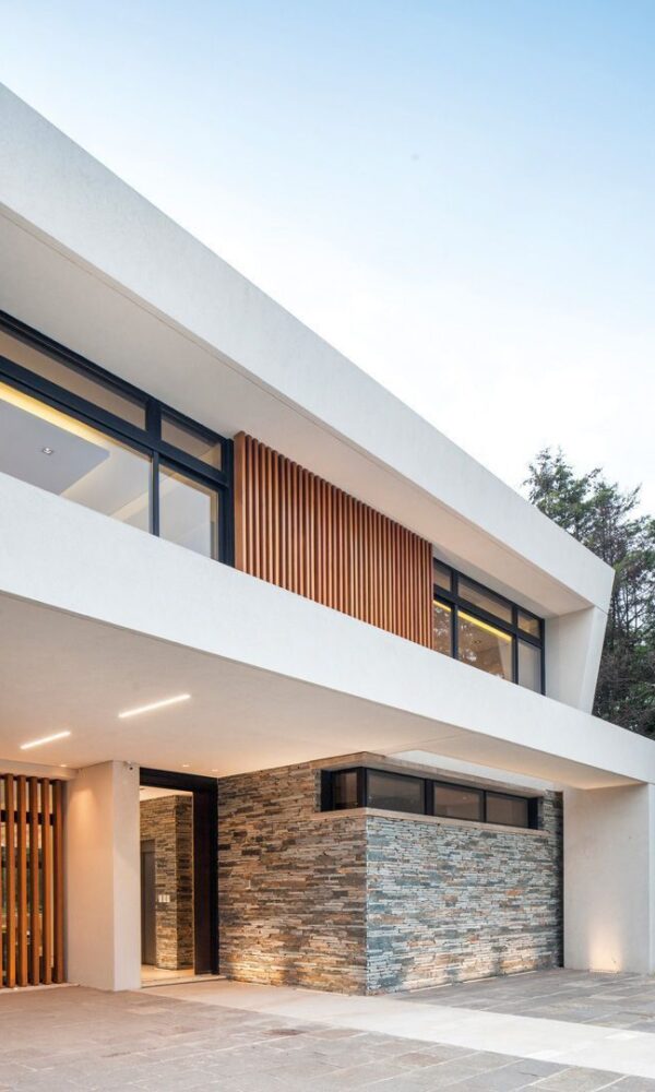 ویلای سفید با چوب و برسی تأثیر استفاده از چوب در زیبایی ویلای سفید