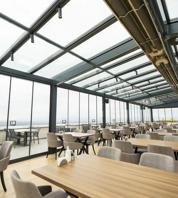 نمونه سقف متحرک در رستوران - تصویر 1